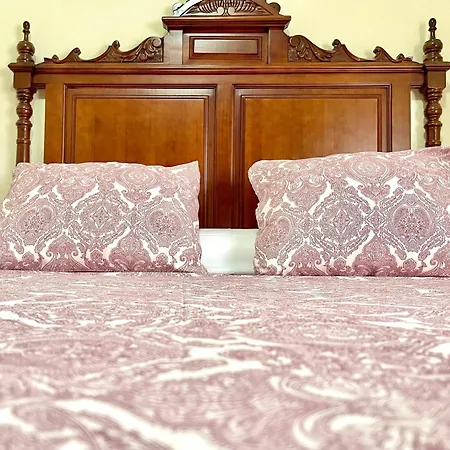 Nyaraló In Maro With Sea & Mountain Views *