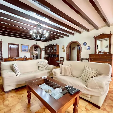 度假居 In Maro With Sea & Mountain Views