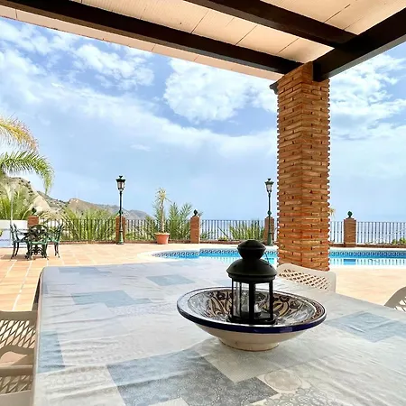 Σπίτι διακοπών In Maro With Sea & Mountain Views