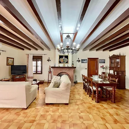 Σπίτι διακοπών In Maro With Sea & Mountain Views *