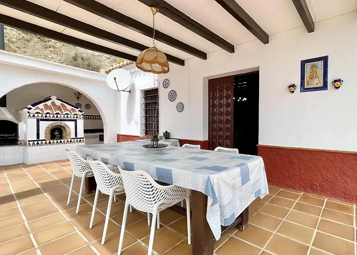 In Maro With Sea & Mountain Views * Nerja