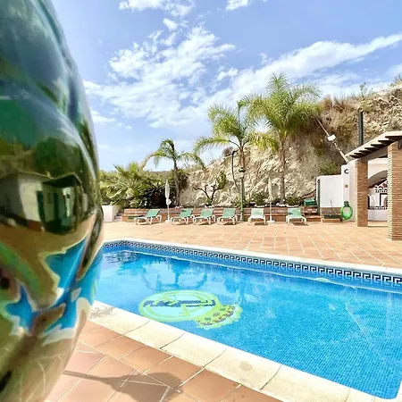 Casa vacanze In Maro With Sea & Mountain Views Nerja