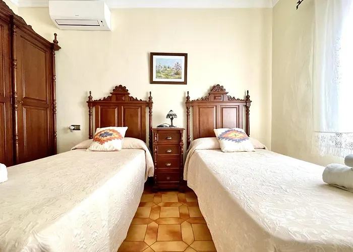 In Maro With Sea & Mountain Views Дом отдыха *